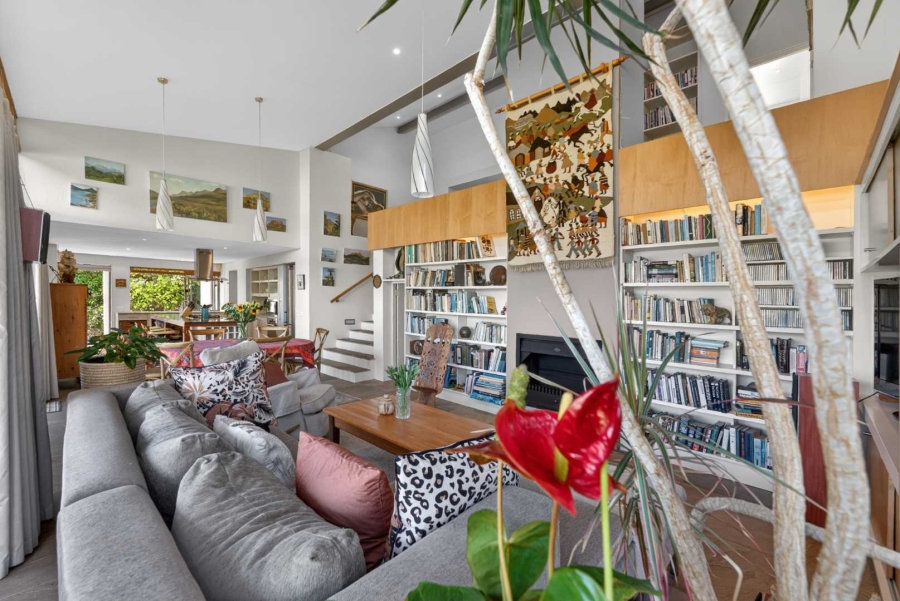 4 Bedroom Property for Sale in Berg En Dal Western Cape